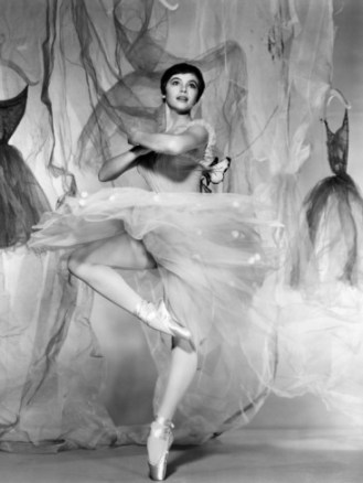 via: http://www.allposters.com/-sp/Daddy-Long-Legs-Leslie-Caron-1955-Posters_i5106070_.htm