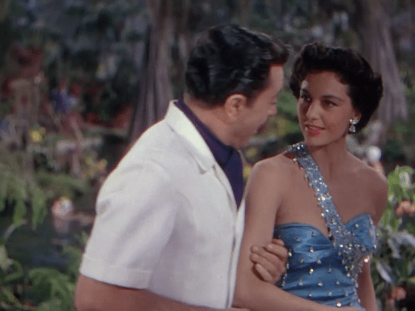 Easy to Love Cyd Charisse | The Blonde at the Film