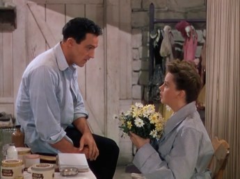 Summer Stock Kelly Garland - 122