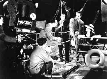 via: http://www.tcm.com/tcmdb/title/1922/Now-Voyager/#tcmarcp-145919