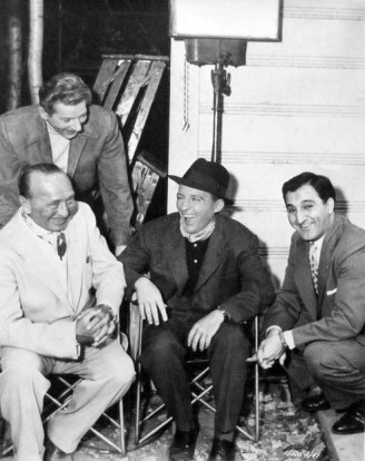 via: http://acertaincinema.com/media-tags/white-christmas/