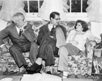 Hawks, Grant, and Hepburn on the set via: http://www.tcm.com/tcmdb/title/568/Bringing-Up-Baby/#