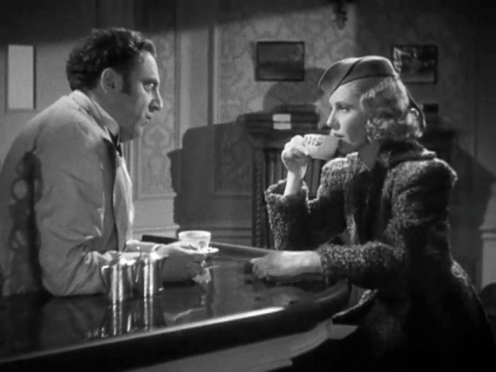 Adventure in Manhattan: Jean Arthur