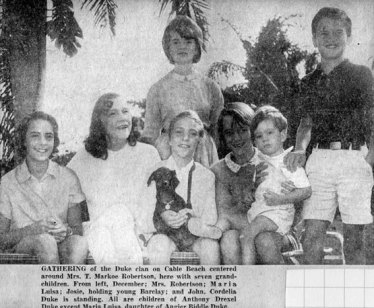 Cordelia Biddle Duke Robertson with her family from the New York Social Diary, 1962 via http://www.newyorksocialdiary.com/social-history/2013/chapter-xxii-resort-life-september-1962-may-1963
