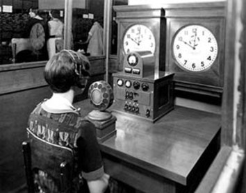 A "speaking clock" operator in 1937. via: https://en.wikipedia.org/wiki/Mary_Moore_(voice_actor)