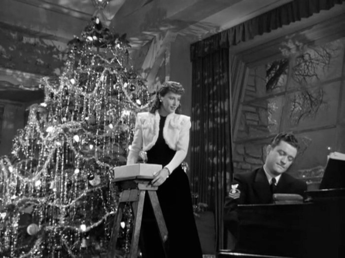 Christmas in Connecticut: Barbara Stanwyck and Dennis Morgan