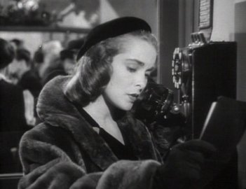 Holiday Affair: Janet Leigh